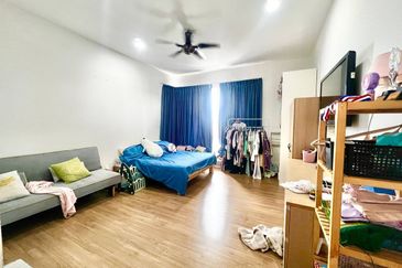 Parkfield Residences, Tropicana Heights