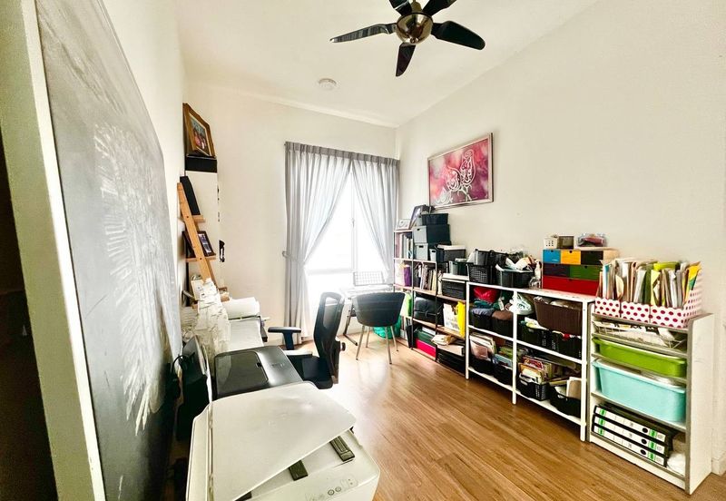 Parkfield Residences, Tropicana Heights