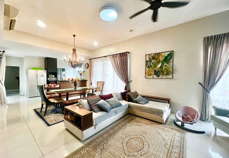 Parkfield Residences, Tropicana Heights