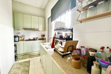 Parkfield Residences, Tropicana Heights