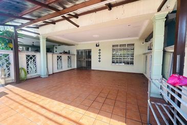 RENOVATED Double Storey Terrace  @Seksyen 7 Bandar Baru Bangi