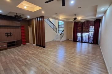 Renovated 2 Storey Superlink @ Seksyen 3 Bandar Baru Bangi