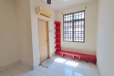 Renovated 2 Storey Superlink @ Seksyen 3 Bandar Baru Bangi