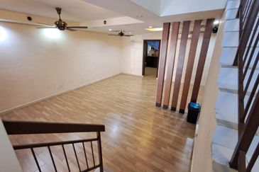 Renovated 2 Storey Superlink @ Seksyen 3 Bandar Baru Bangi