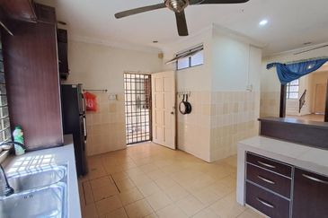 Renovated 2 Storey Superlink @ Seksyen 3 Bandar Baru Bangi