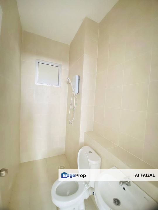 Brand New Unit Residensi Adelia 3 @ Bangi Avenue Kajang, Selangor, Bangi