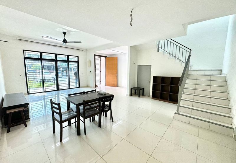 2 Storey Taman Mawar @ Bandar Baru Salak Tinggi, Sepang