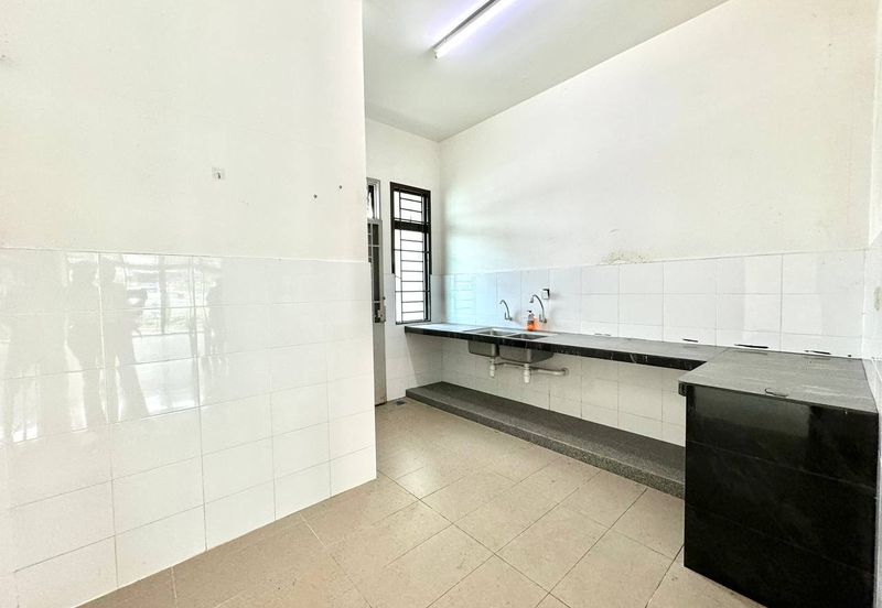 2 Storey Taman Mawar @ Bandar Baru Salak Tinggi, Sepang