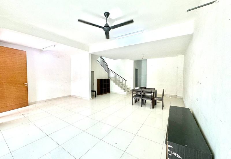 2 Storey Taman Mawar @ Bandar Baru Salak Tinggi, Sepang