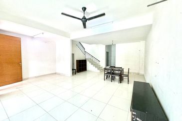 2 Storey Taman Mawar @ Bandar Baru Salak Tinggi, Sepang