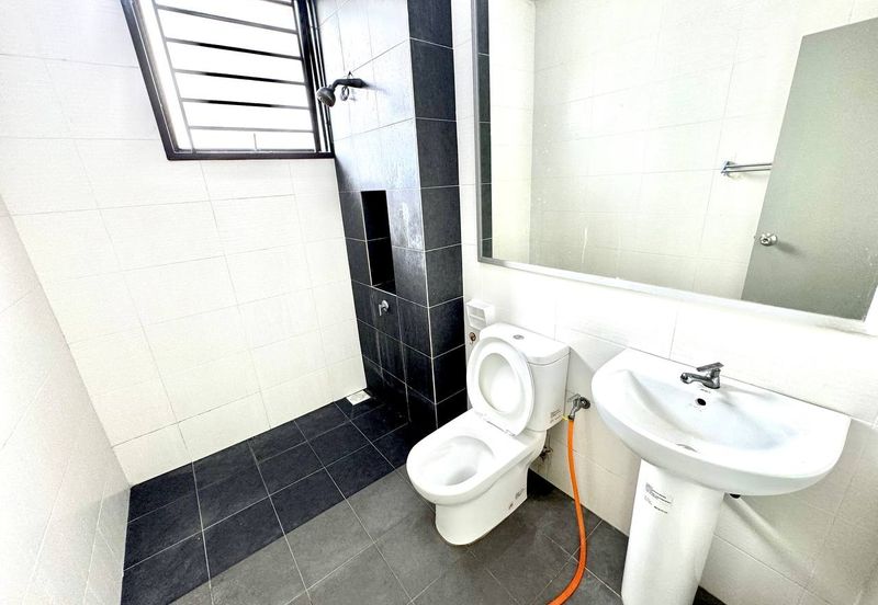 2 Storey Taman Mawar @ Bandar Baru Salak Tinggi, Sepang