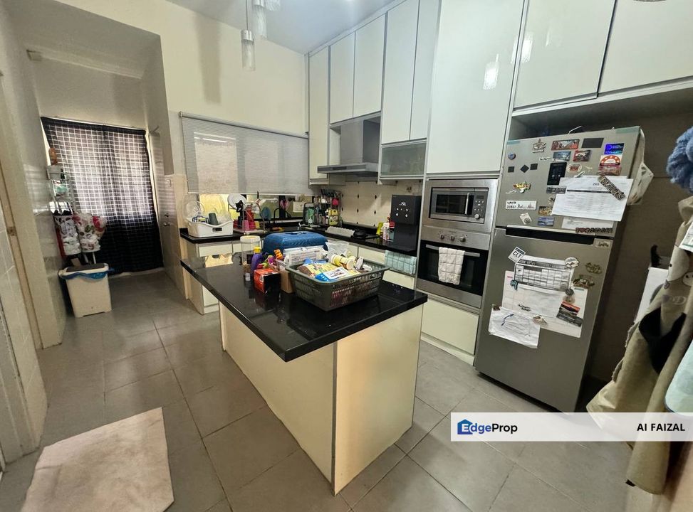Renovated Double Storey  @Setia Alam Sari (Ilham 2), Bangi, Selangor., Selangor, Bangi