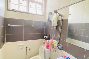 Two & Half Storey Semi D @ Presint 18H Putrajaya