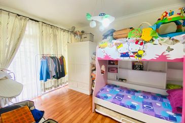 Two & Half Storey Semi D @ Presint 18H Putrajaya