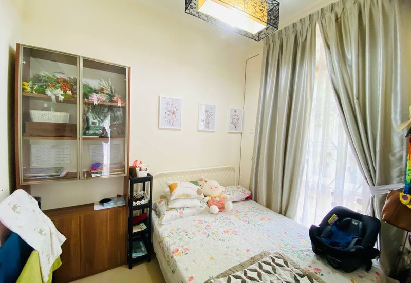 Two & Half Storey Semi D @ Presint 18H Putrajaya