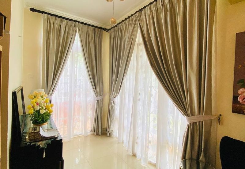 Two & Half Storey Semi D @ Presint 18H Putrajaya