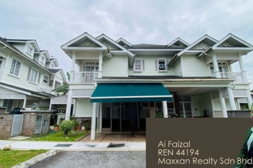 Two & Half Storey Semi D @ Presint 18H Putrajaya