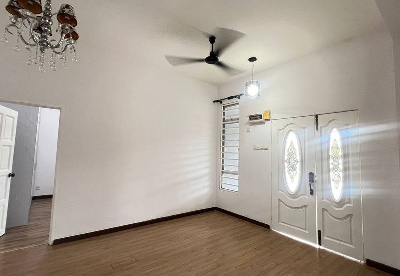 Taman Dahlia, Sepang