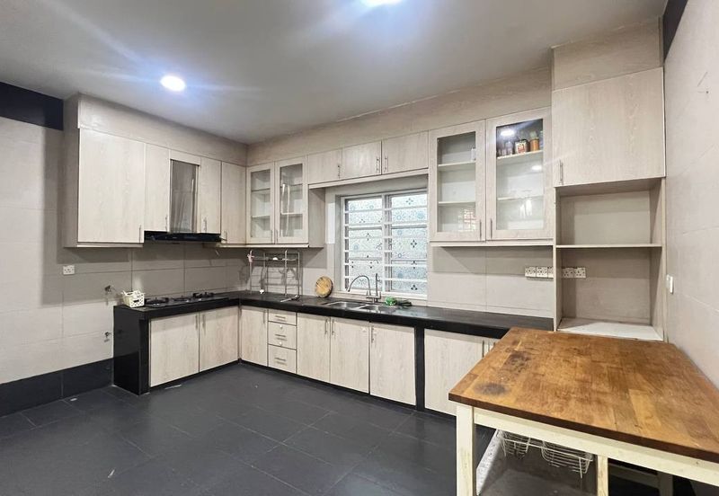 Taman Dahlia, Sepang