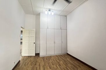 Taman Dahlia, Sepang