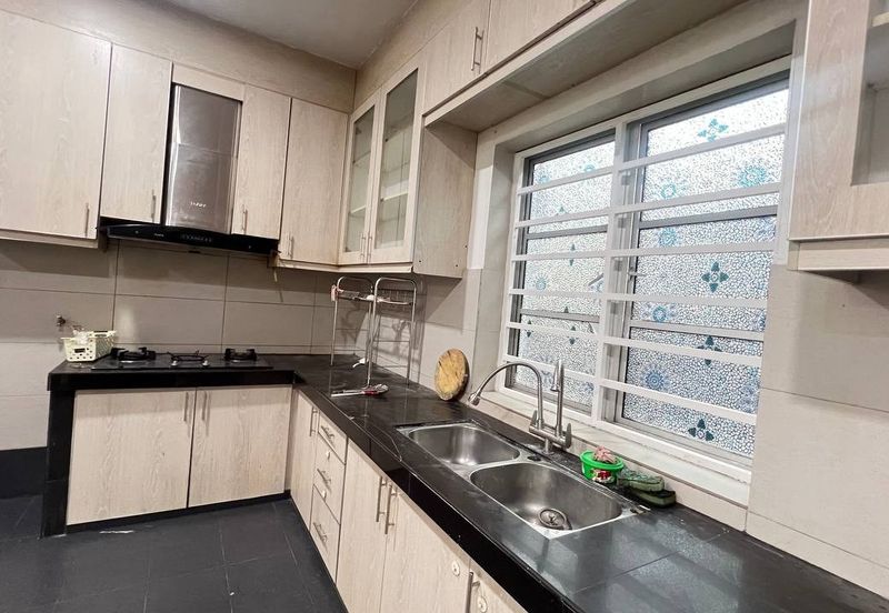 Taman Dahlia, Sepang