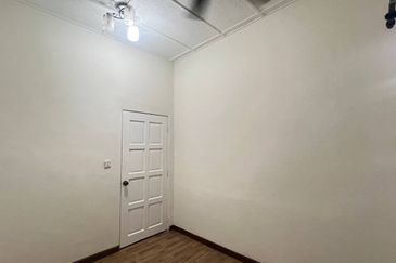 Taman Dahlia, Sepang