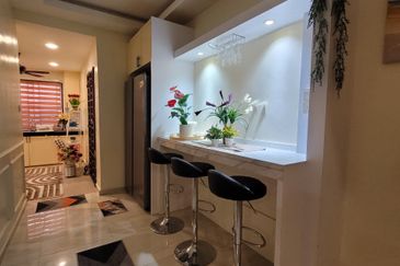 Lorong Cakera Purnama 12/13