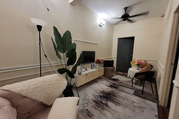 Lorong Cakera Purnama 12/13