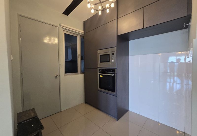 Corner Unit Putra 1 Apartment @ Bandar Seri Putra Bangi 