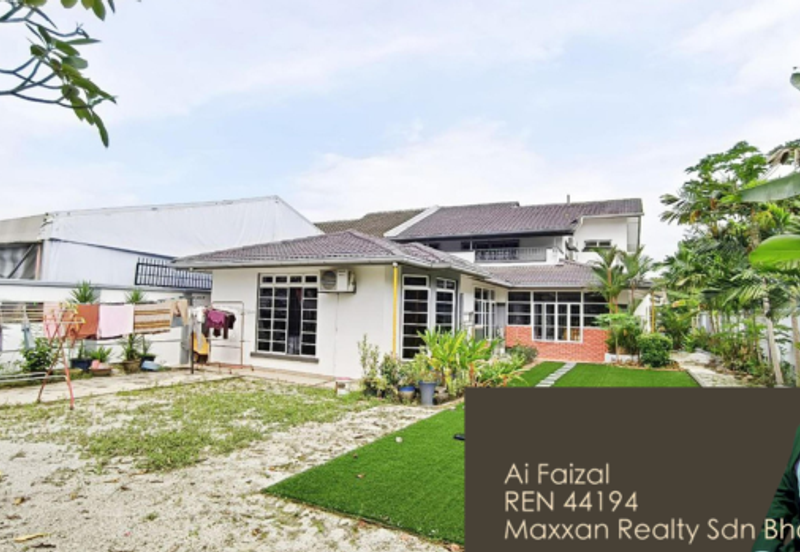 Double Storey Semi-D House SS4A Kelana Jaya 6953sqft Land