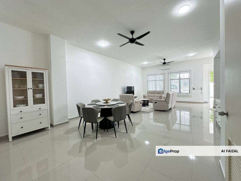 Renovated Double Storey Cradleton, Eco Majestic, Semenyih., Selangor, Semenyih