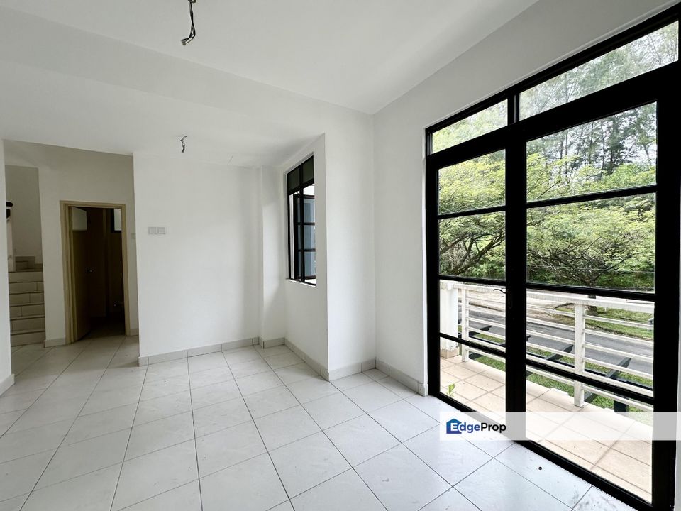 Semi-D Facing Lake @ Seksyen 3 Bandar Baru Bangi, Bangi Selangor., Selangor, Bangi