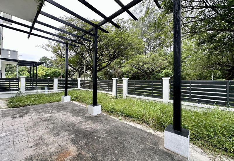 Semi-D Facing Lake @ Seksyen 3 Bandar Baru Bangi, Bangi Selangor.