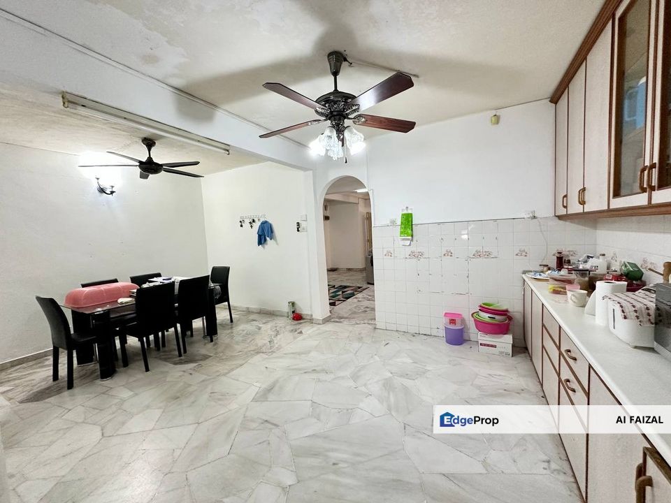 Renovated Double Storey Terrace Taman Pinggiran Batu Caves, Sri Gombak, Selangor, Batu Caves 