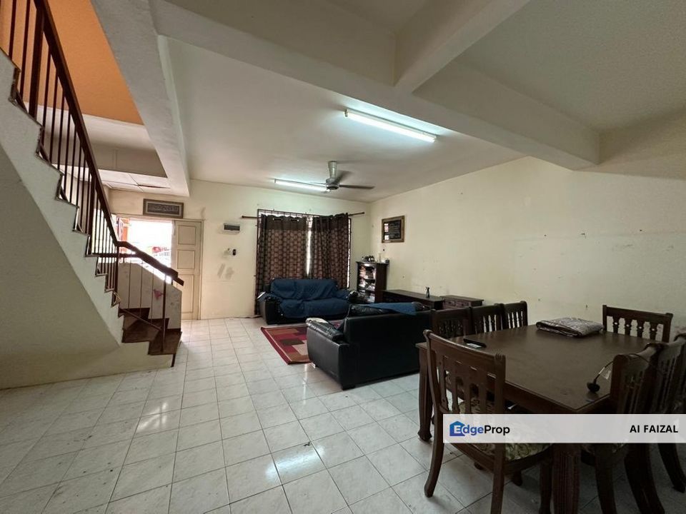 Double Storey Terrace Bandar Mahkota Cheras, Selangor, Cheras