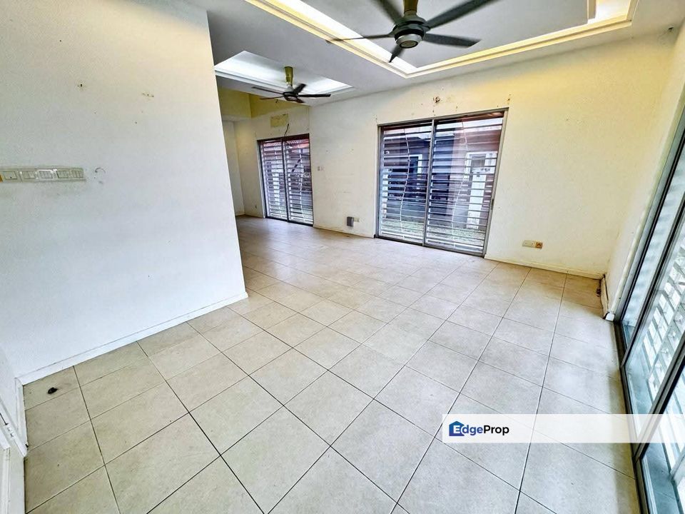 Cheapest Semi D @ Anjung Suasana Bandar Seri Putra Bangi , Selangor, Bangi