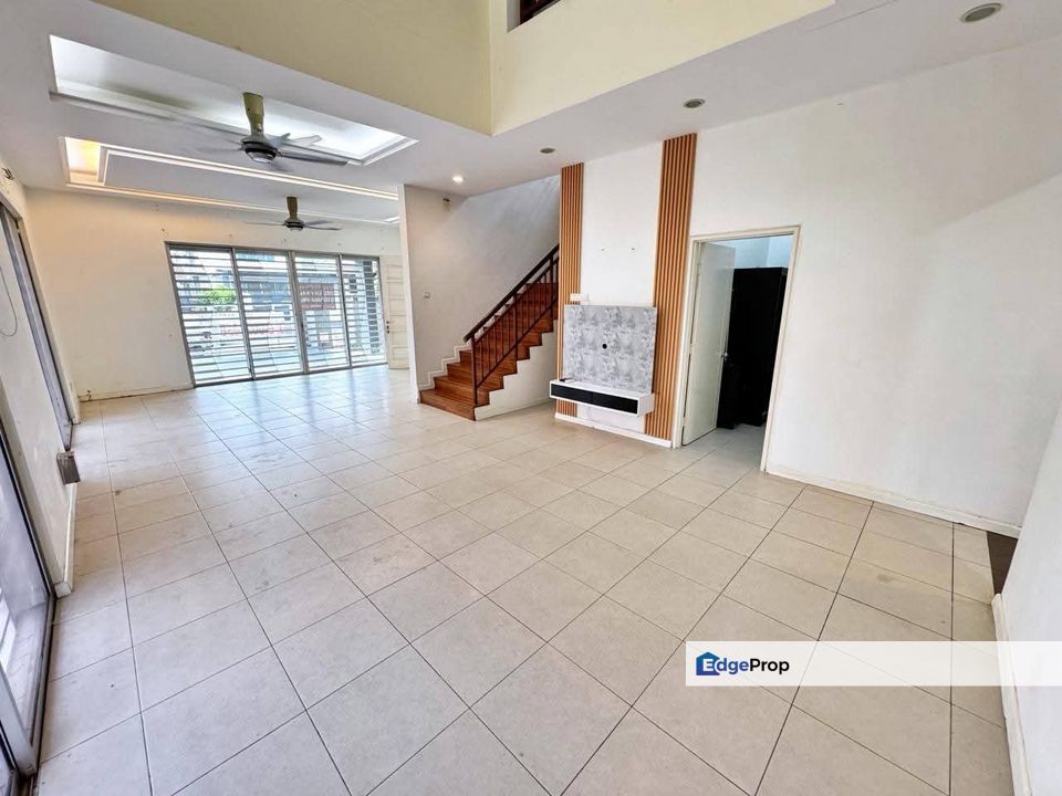 Cheapest Semi D @ Anjung Suasana Bandar Seri Putra Bangi , Selangor, Bangi