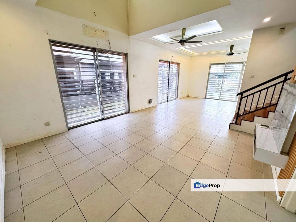 Cheapest Semi D @ Anjung Suasana Bandar Seri Putra Bangi , Selangor, Bangi