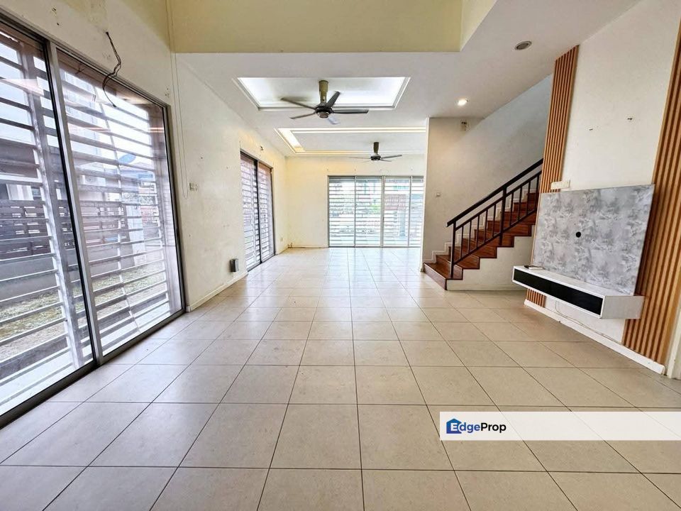 Cheapest Semi D @ Anjung Suasana Bandar Seri Putra Bangi , Selangor, Bangi