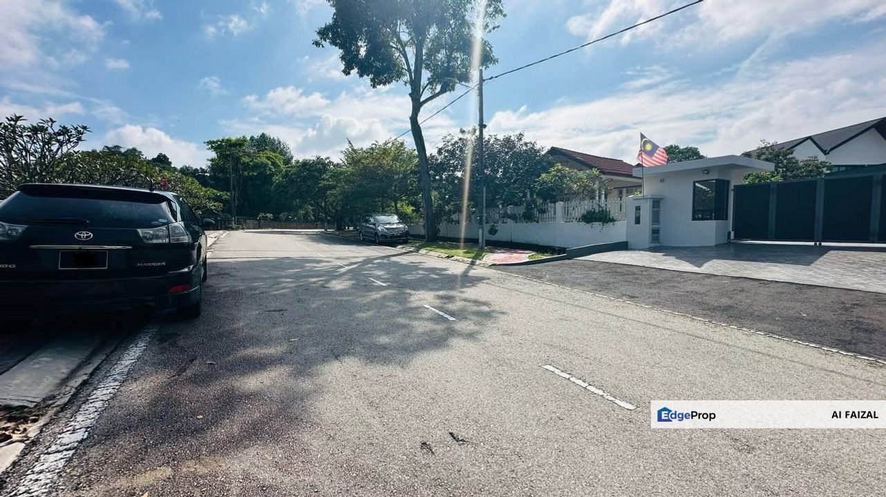 Nice View Tanah Lot Bungalow Seksyen 9 Shah Alam, Selangor, Shah Alam