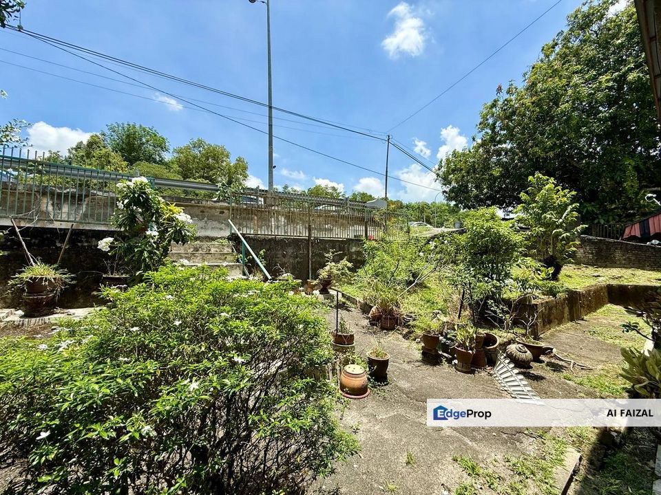 Strategic Location Lot Bungalow Kampung Ladang Baru Sg Plong @Sg Buloh Selangor, Selangor, Sungai Buloh