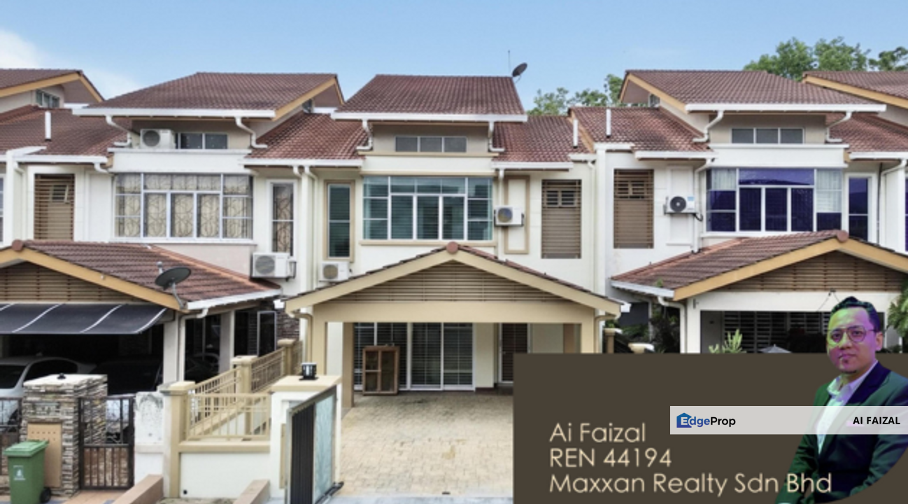 Freehold Double Storey Superlink Laman 2, Bandar Seri Putra Kajang, Selangor, Bangi