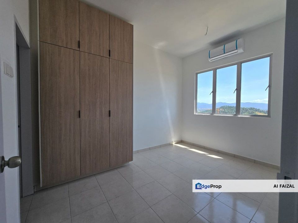 Corner Unit Residensi Adelia 4, Bangi Avenue, Selangor, Bangi