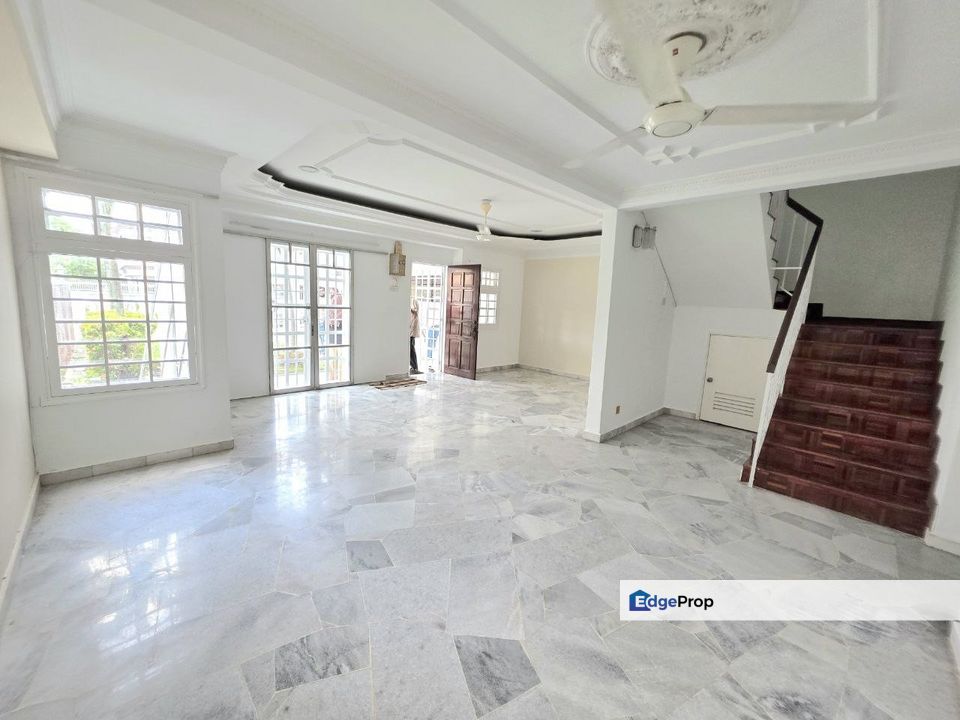 Renovated Unit-Double Storey Superlink House USJ 9, Subang Jaya, Selangor, USJ