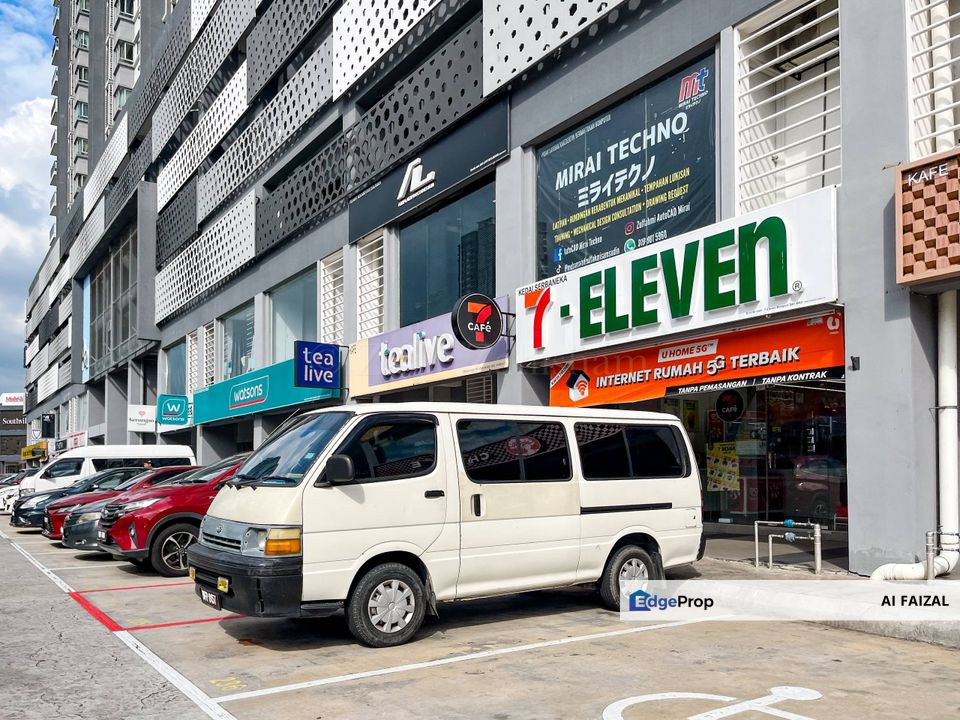 Double Storey Shop Lot @ Savanna Lifestyle Shops, Southville City, Selangor, Bangi