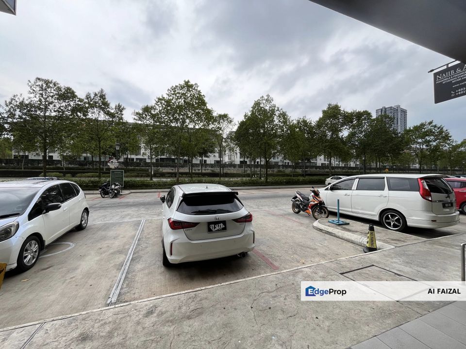 Double Storey Shop Lot @ Savanna Lifestyle Shops, Southville City, Selangor, Bangi