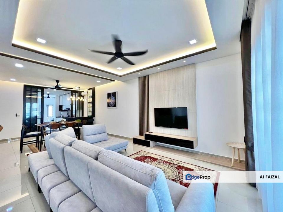 Fully Renovate | Double Storey SEJATI LAKESIDE, CYBERJAYA | Partly Furnished , Selangor, Cyberjaya