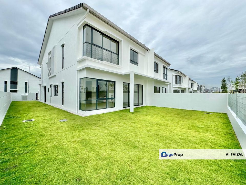 Backyard Facing Lake | Double Storey SEMI D Sejati Lakeside Cyberjaya Phase 3, Selangor, Cyberjaya