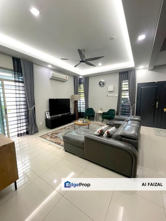 Fully Furnished Double Storey Semi-D Cluster SP10, Bandar Saujana Putra, Selangor, Jenjarom