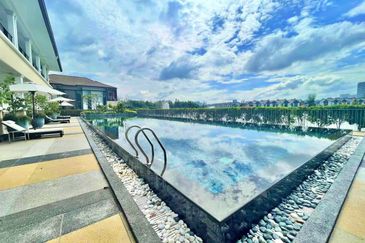 Isle of Botanica, Setia Eco Glades